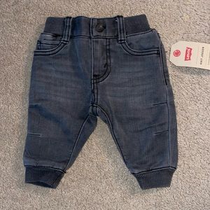 NWT Levi’s knit joggers dark gray 3 month boys